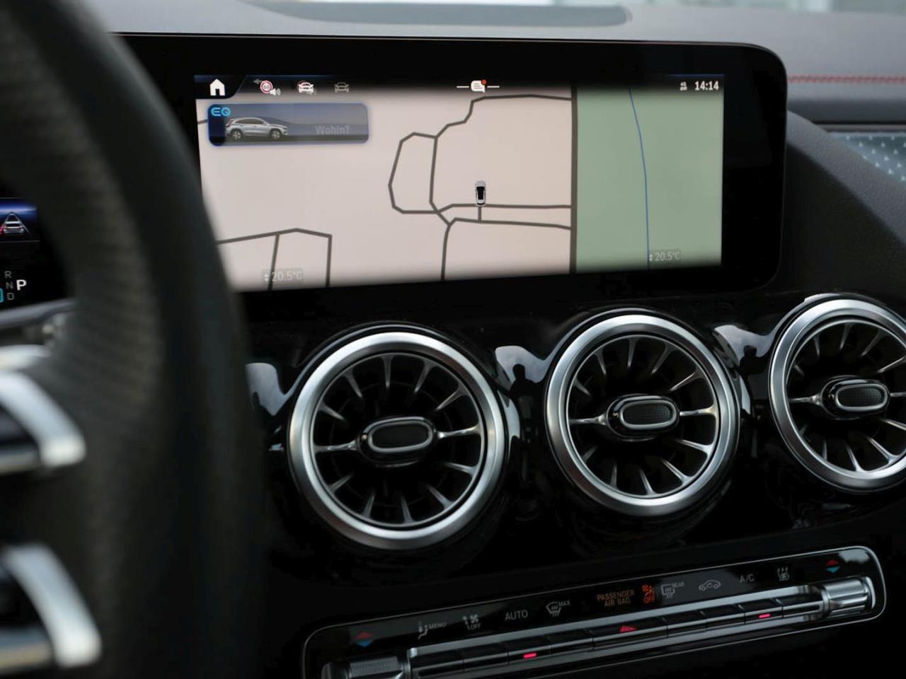 Mercedes-Benz EQA 300 4M AMG Night Panorama Distronic Winter-P