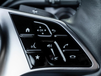 Mercedes-Benz EQA 300 4M Progressive MBUX Navi Memory ParkP