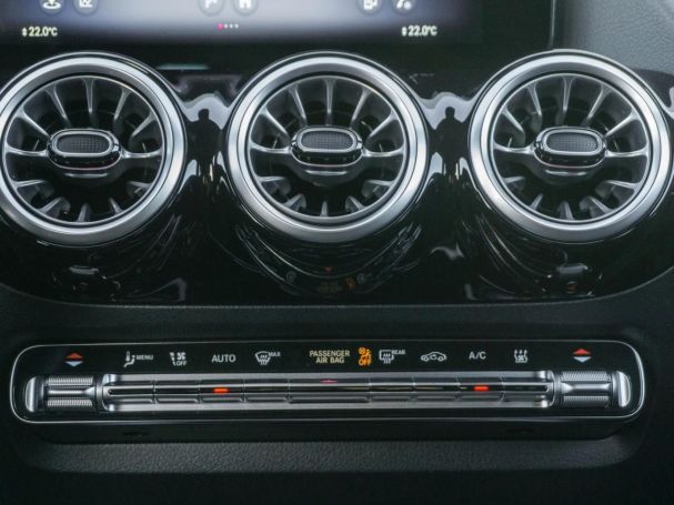 Mercedes-Benz EQA 300 4M Progressive MBUX Navi Memory ParkP