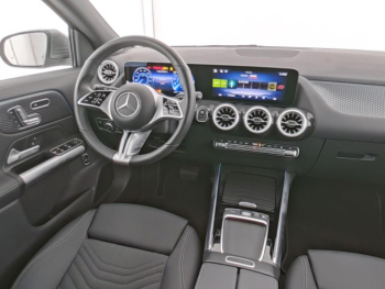 Mercedes-Benz EQA 300 4M Progressive MBUX Navi Memory ParkP