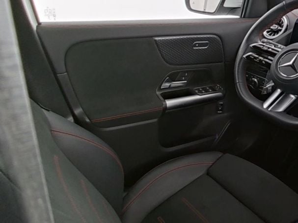 Mercedes-Benz EQA 300 4M AMG MBUXNavi-Prem. Easy-Pack Kamera Mercedes-Benz EQA 300 4M AMG MBUXNavi-Prem. Easy-Pack Kamera