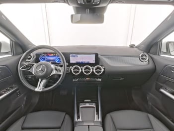 Mercedes-Benz EQA 300 4M Progressive MBUX Navi Panorama Kamera