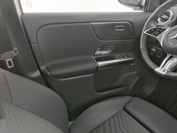 Mercedes-Benz EQA 300 4M Progressive MBUX Navi-Prem. Kamera