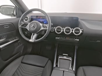 Mercedes-Benz EQA 300 4M Progressive MBUX Navi-Prem. Kamera