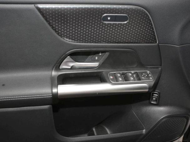 Mercedes-Benz EQA 300 4M Progressive Navi ParkP EasyP Kamera