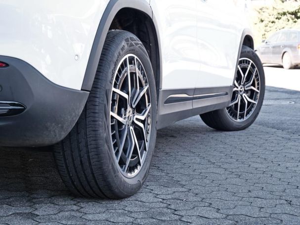 Mercedes-Benz EQA 300 4M Progressive Night Kamera AMG Felgen