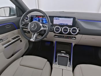 Mercedes-Benz EQA 350 4M Progressive Kamera EasyPack Totwinkel