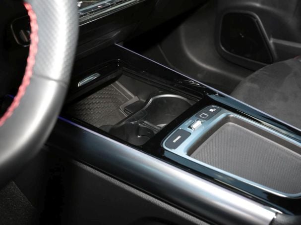 Mercedes-Benz EQA 350 4M AMG Night Panorama Kamera Easy-Pack