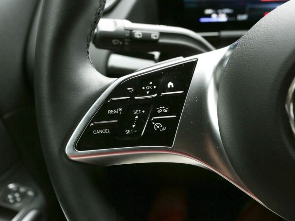 Mercedes-Benz EQA 350 4M Progressive MBUX Navi Panorama Kamera