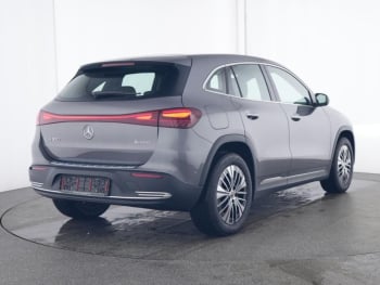 Mercedes-Benz EQA 350 4M Electric Art MBUXNavi-Prem. Kamera