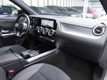 Mercedes-Benz EQA 350 4M AMG Night Panorama 360° EasyPack AHK