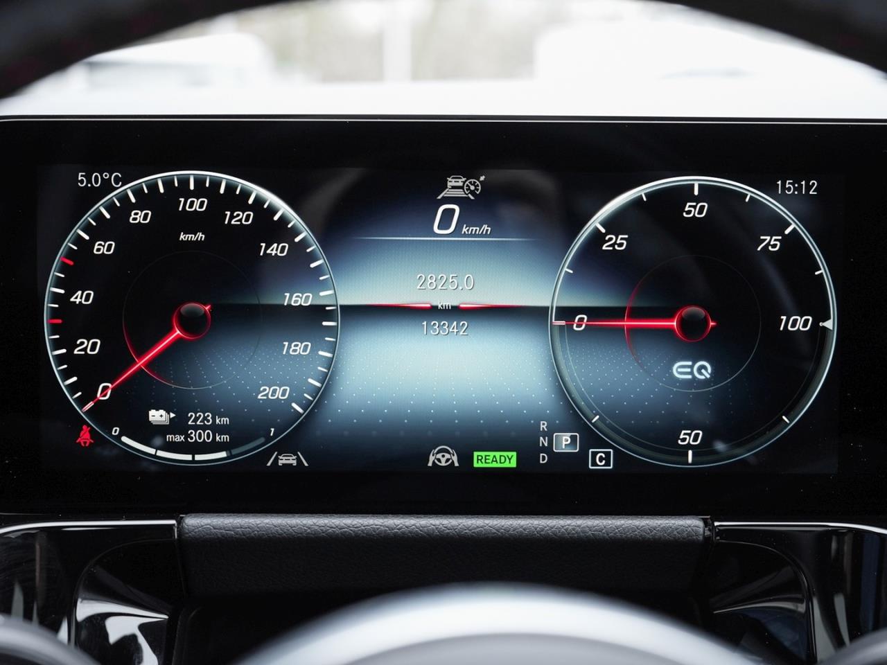 Mercedes-Benz EQA 350 4M AMG Night Panorama 360° EasyPack AHK