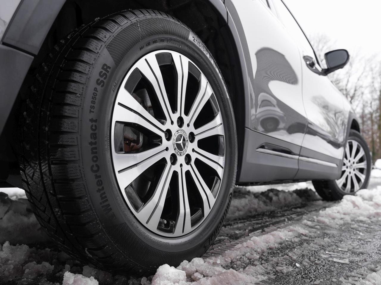 Mercedes-Benz EQA 350 4M AMG Night Panorama 360° EasyPack AHK