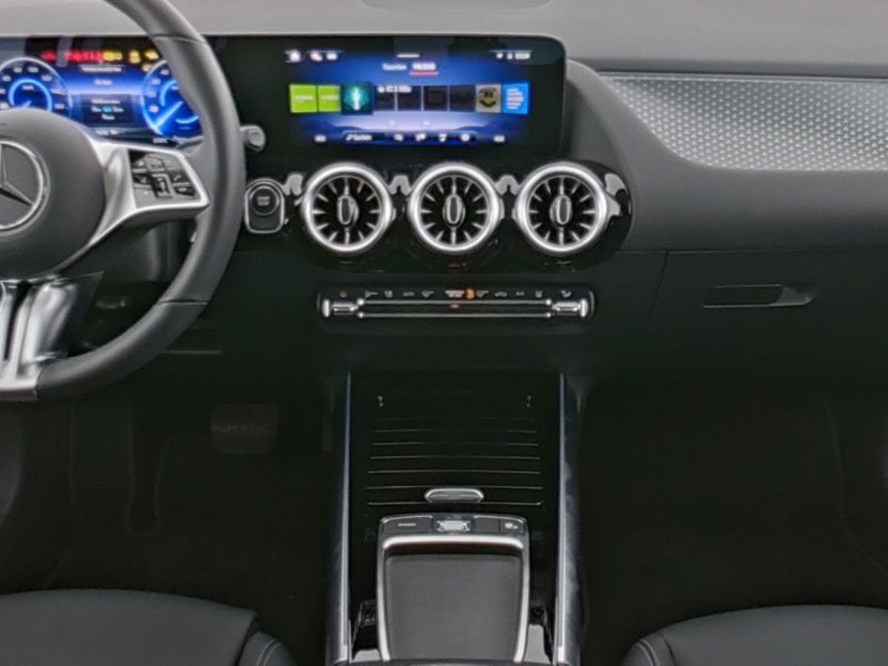 Mercedes-Benz EQA 350 4M Progressive MBUXNavi-Prem. EasyP 360°