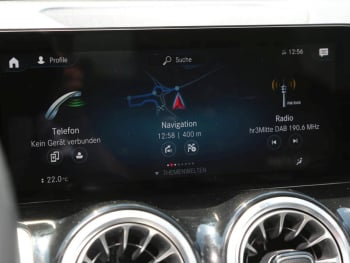 Mercedes-Benz EQB 250 Progressive MBUX Navi Kamera Spiegel-P