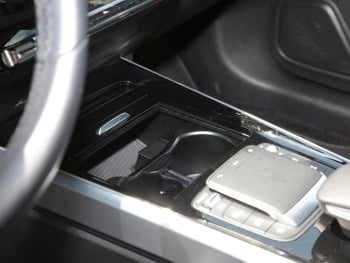 Mercedes-Benz EQB 250 Progressive MBUX Navi Kamera Spiegel-P