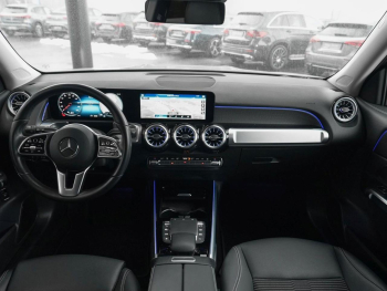 Mercedes-Benz EQB 250 Night Distronic Kamera EasyPack SpiegelP