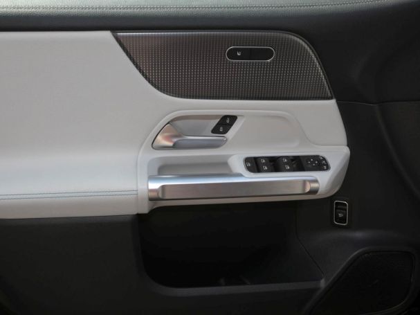 Mercedes-Benz EQB 250 AMG Edition 1 Panorama Easy-Pack 360° Mercedes-Benz EQB 250 AMG Edition 1 Panorama Easy-Pack 360°