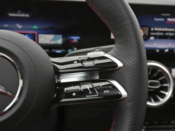 Mercedes-Benz EQB 250+ AMG MBUX Navi-Prem. AHK Memory 360°
