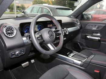 Mercedes-Benz EQB 250+ AMG MBUX Navi-Prem. AHK Memory 360°