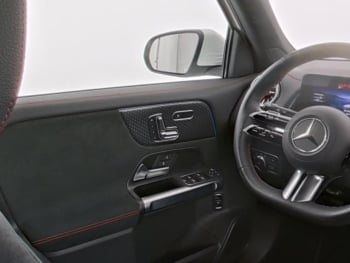 Mercedes-Benz EQB 250+ AMG Panorama Distronic AHK 360° Memory