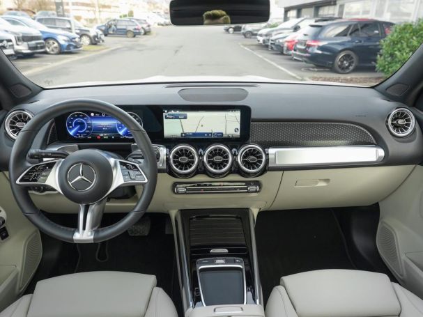 Mercedes-Benz EQB 250+ Progressive Panorama 360° Winterpaket