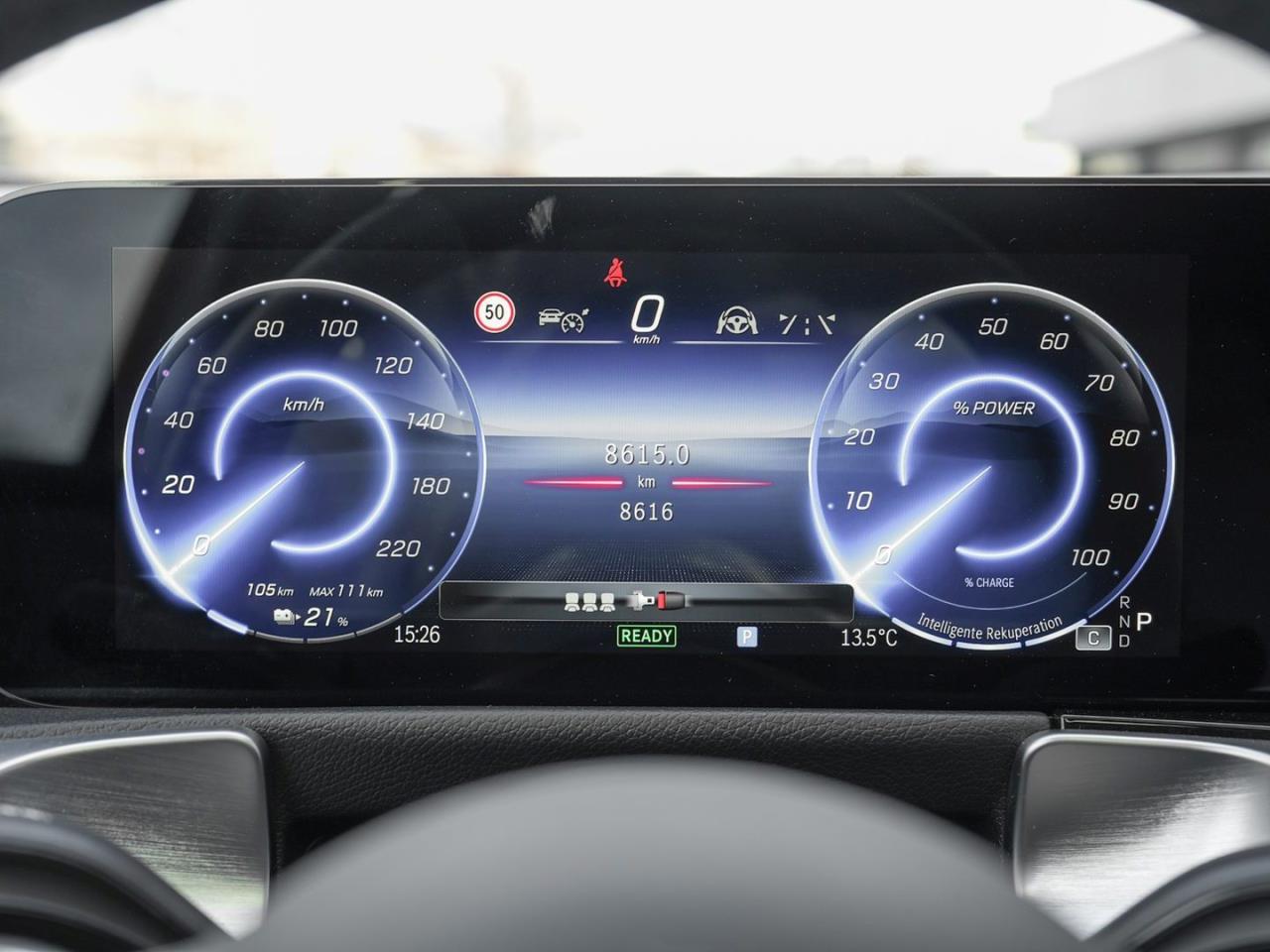 Mercedes-Benz EQB 250+ Progressive Panorama 360° Winterpaket