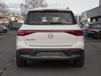 Mercedes-Benz EQB 250+ Progressive Panorama 360° Winterpaket