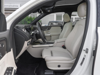 Mercedes-Benz EQB 250+ Progressive Panorama 360° Winterpaket