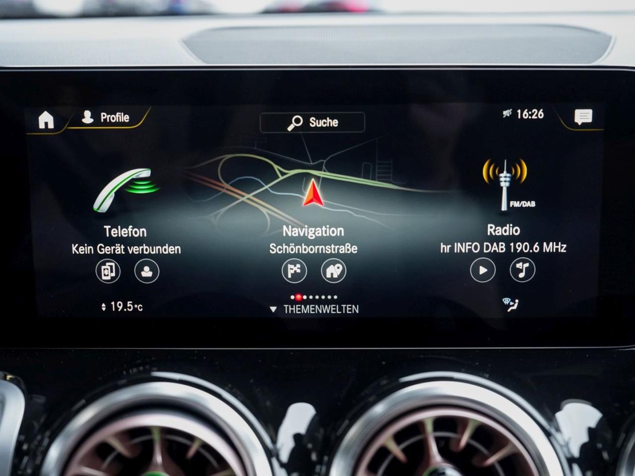 Mercedes-Benz EQB 250 ElectricArt Night Navi Panorama 360°