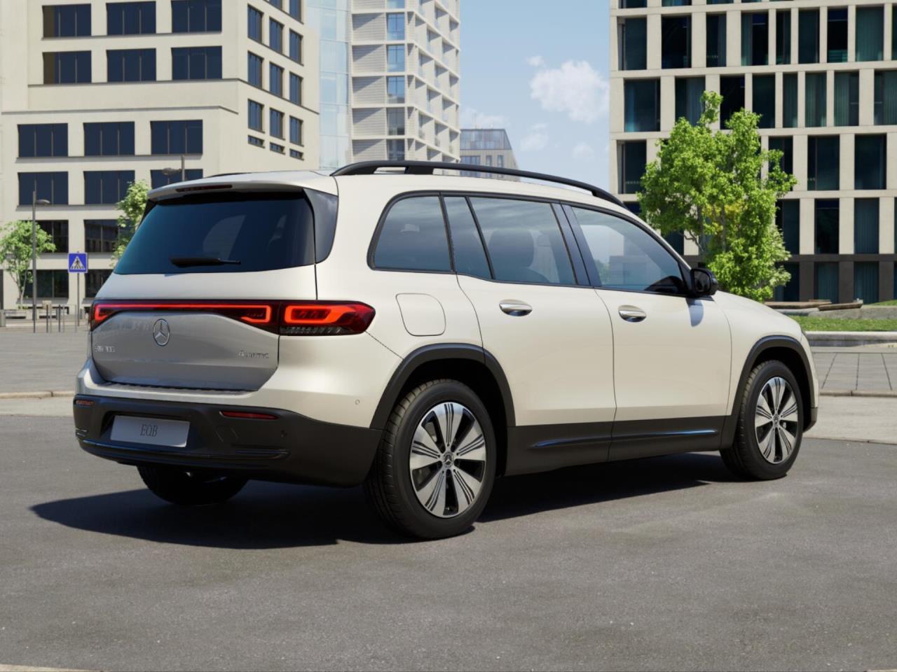 Mercedes-Benz EQB 300 4M Progressive Night Panorama 7-Sitzer