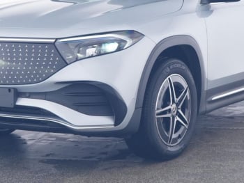 Mercedes-Benz EQB 300 4M AMG MBUX Navi Kamera 7-Sitzer WinterP