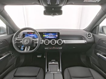 Mercedes-Benz EQB 300 4M AMG MBUX Navi Kamera 7-Sitzer WinterP