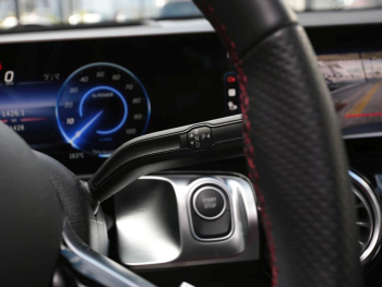 Mercedes-Benz EQB 300 4M AMG Night Burmester Head-Up 360°