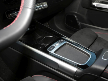 Mercedes-Benz EQB 300 4M AMG Night Burmester Head-Up 360°