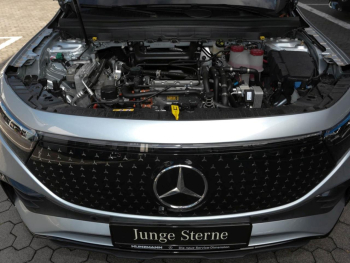 Mercedes-Benz EQB 300 4M AMG Night Burmester Head-Up 360°