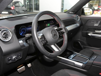 Mercedes-Benz EQB 300 4M AMG Night Burmester Head-Up 360°