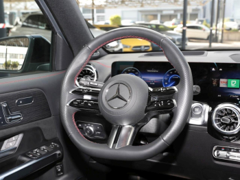 Mercedes-Benz EQB 300 4M AMG Night Burmester Head-Up 360°