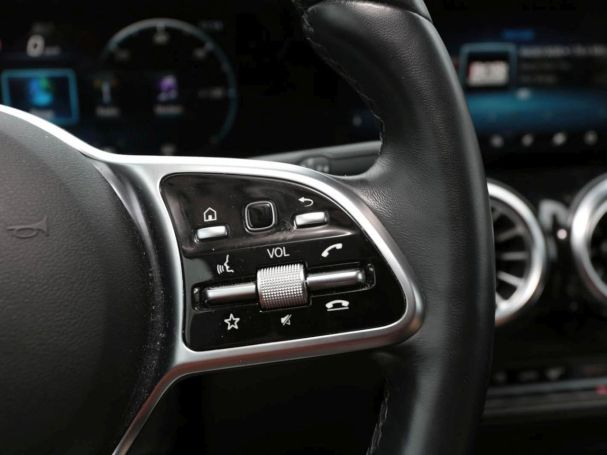 Mercedes-Benz EQB 300 4M Progressive Night Distronic 360°