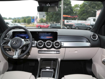 Mercedes-Benz EQB 300 4M Progressive AHK Panorama Kamera EasyP