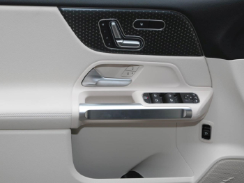 Mercedes-Benz EQB 300 4M Progressive AHK Panorama Kamera EasyP