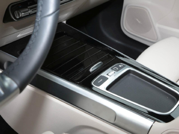 Mercedes-Benz EQB 300 4M Progressive AHK Panorama Kamera EasyP