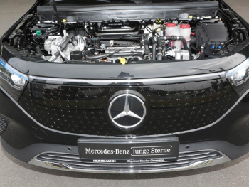 Mercedes-Benz EQB 300 4M Progressive AHK Panorama Kamera EasyP