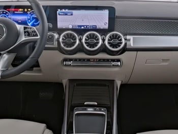Mercedes-Benz EQB 300 4M Progressive AHK Panorama Kamera EasyP