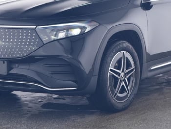 Mercedes-Benz EQB 300 4M AMG Distronic 7-Sitzer Kamera EasyP