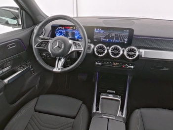 Mercedes-Benz EQB 300 4M Progressive Panorama Distronic Kamera