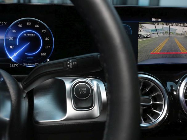 Mercedes-Benz EQB 300 4M Progressive Panorama Distronic Kamera