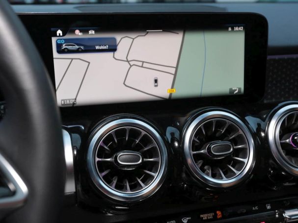 Mercedes-Benz EQB 300 4M Progressive Panorama Distronic Kamera