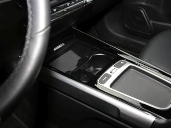 Mercedes-Benz EQB 300 4M Progressive Panorama Distronic Kamera