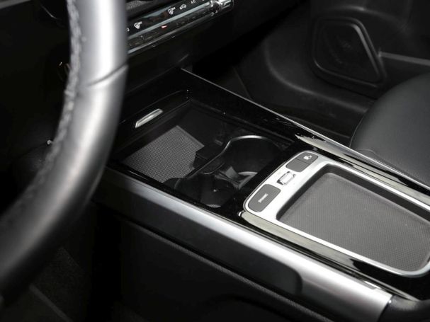 Mercedes-Benz EQB 300 4M Progressive Panorama Distronic Kamera